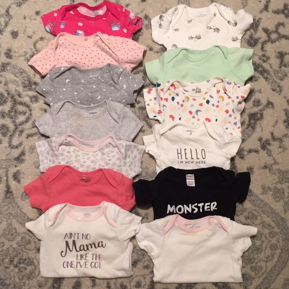 🚫SOLD🚫 13 pc bundle/lot baby girl onesies bodysu